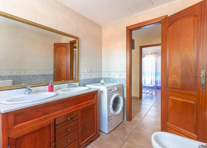 Ventura Semesterbostad *